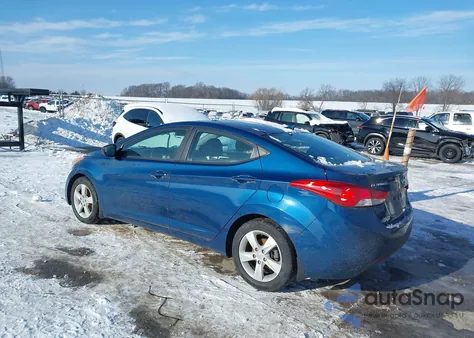 2013 Hyundai Elantra Gls from USA, damaged, VIN KMHDH4AEXDU949366